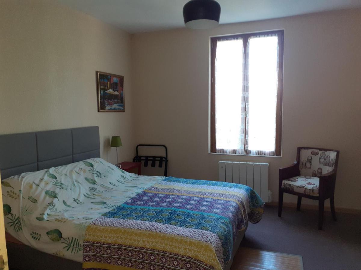 Gite 32 Rue Du Huit Mai Freneuse (Yvelines) Exterior foto